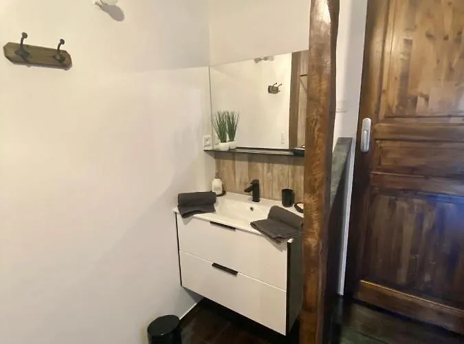 Entierement Renove Bord De Sevre Torfou (Maine-et-Loire)